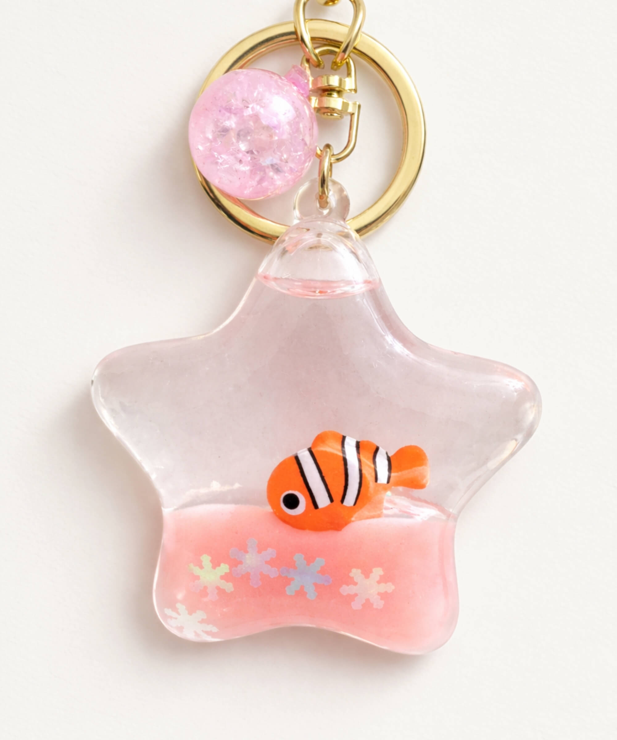 Clownfish star liquid glitter keychain pink floating animal charm